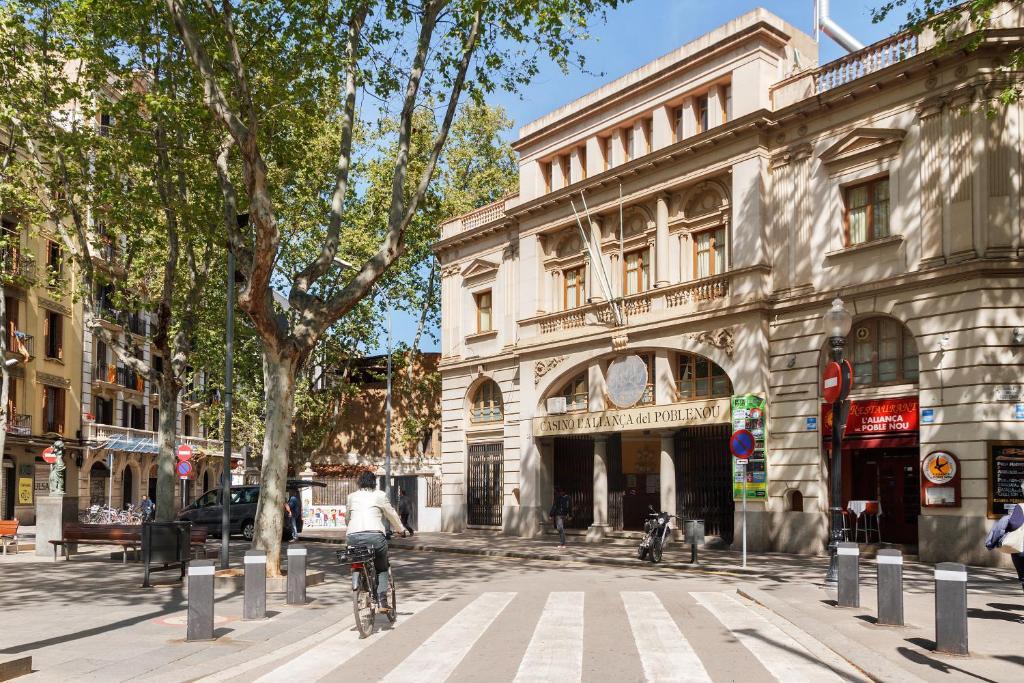 Feelathome Poblenou Beach Apartments Barcelona Exterior foto